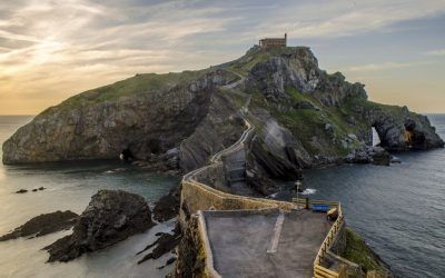 Cómo visitar San Juan de Gaztelugatxe – Una de las 7 Maravillas Naturales de España